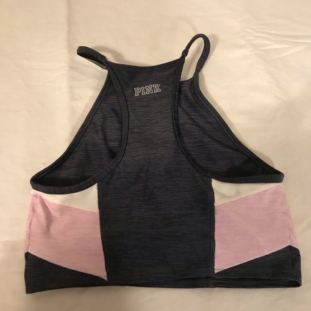 VS Ultimate Sports Bra Size‎ Small